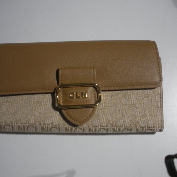 Bulk Lot of Various Bags, Wallets, Coach Lanyards, Some New - Picture 10 of 16